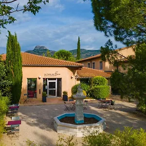 Logis Noemys Pont De L'etoile *** Aubagne