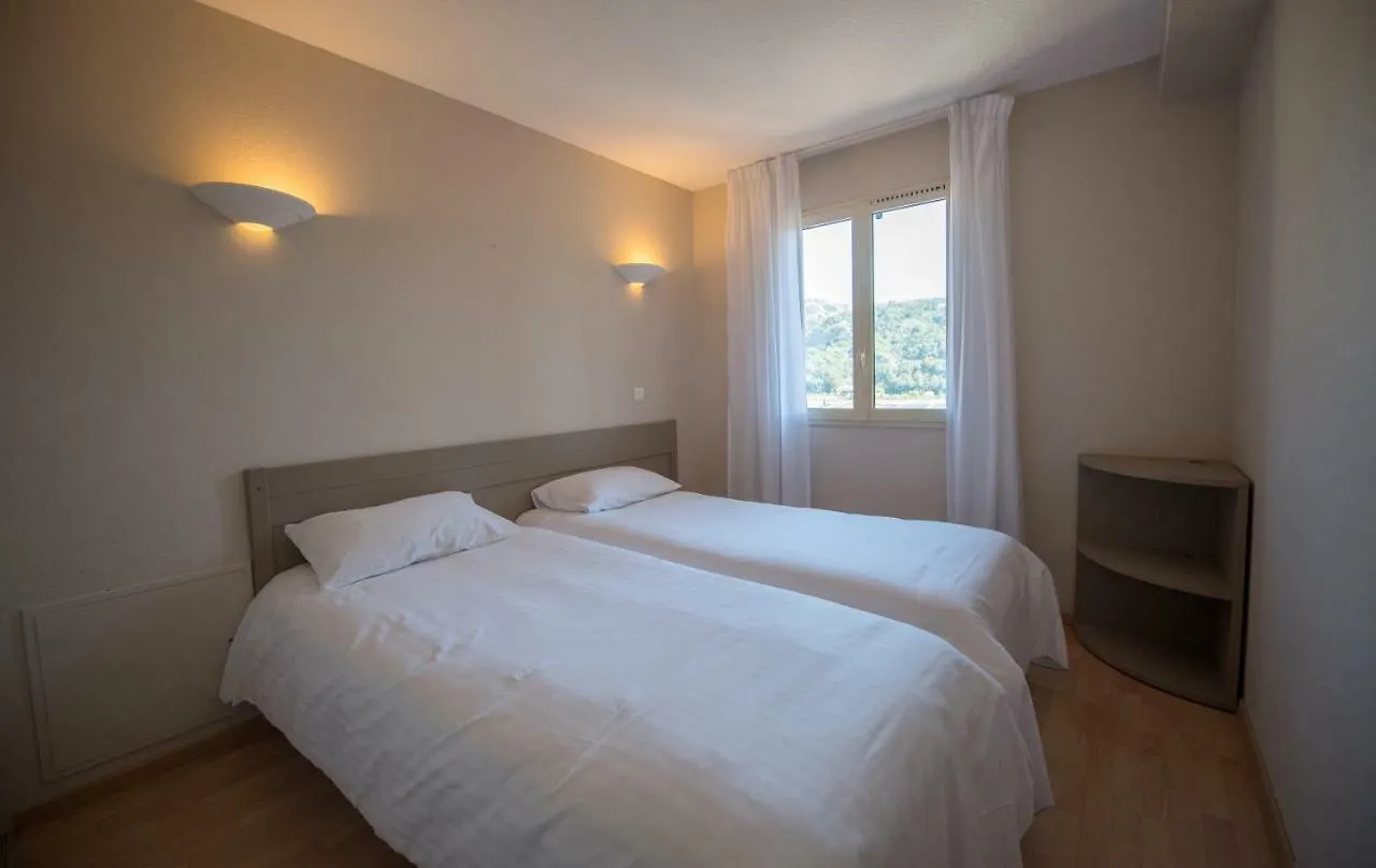 Appart Hotel Lou Castelet Carros Aparthotel